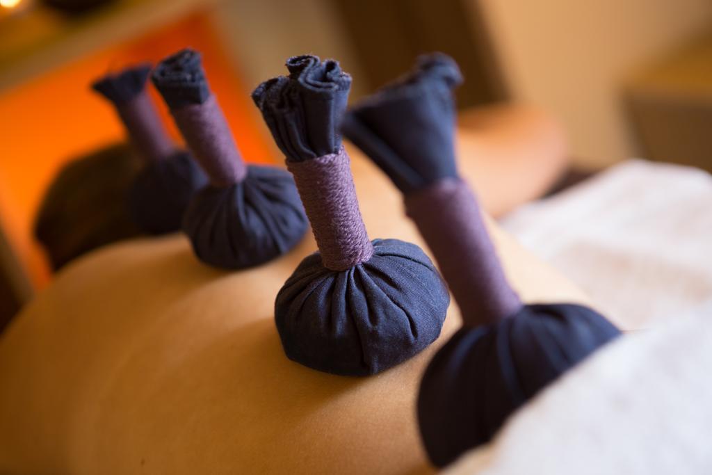 Hacienda Zorita Wine Hotel & Spa Valverdón Dış mekan fotoğraf Thai herbal compress